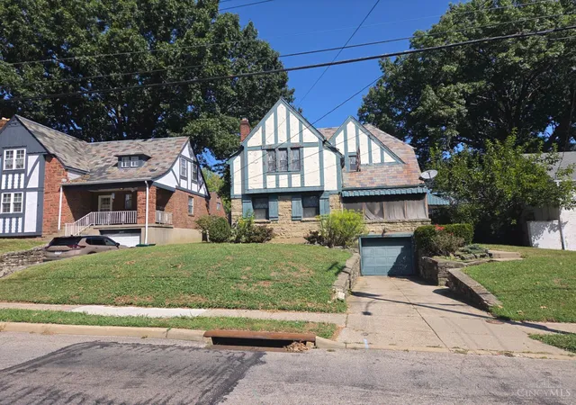 Photo 2 of Single family home for sale at 3236 Werk Rd, Cincinnati, OH 45211 | MLS# 1893077 | Listing updated on 2026-09-11