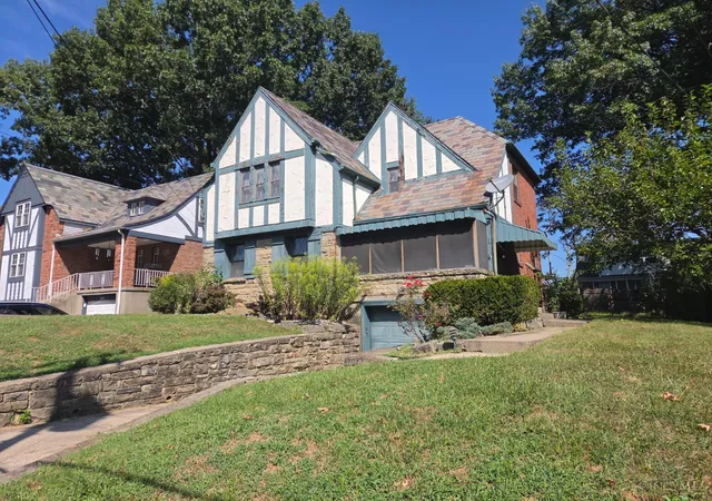 Photo 3 of Single family home for sale at 3236 Werk Rd, Cincinnati, OH 45211 | MLS# 1893077 | Listing updated on 2026-09-11