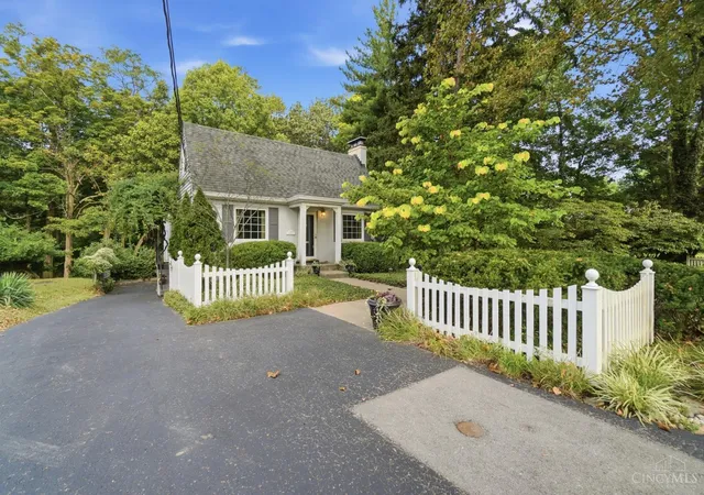 Photo 2 of Sale Pending at 5723 Kinoll Ave, Cincinnati, OH 45213 | MLS# 1892449 | Listing updated on 2026-09-12