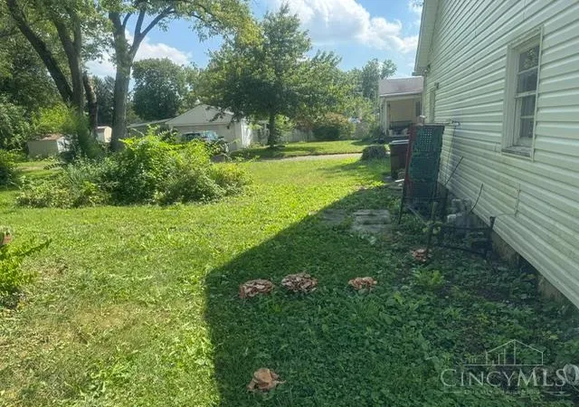 Photo 3 of Single family home for sale at 78 Morgan St, Sabina, OH 45169 | MLS# 1893298 | Listing updated on 2026-09-11