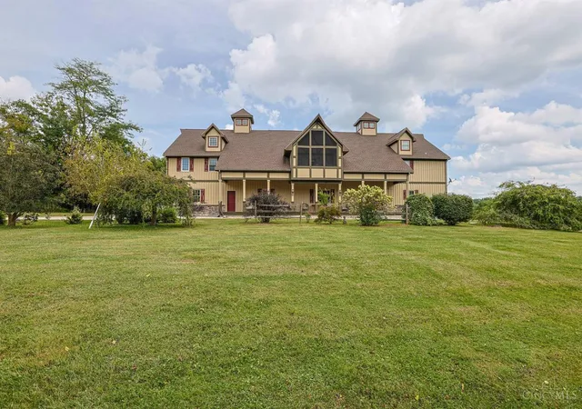 Photo 1 of Single family home for sale at 1836 Stubbs Mills Rd, Turtle Creek Twp, OH 45036 | MLS# 1893307 | Listing updated on 2026-10-07