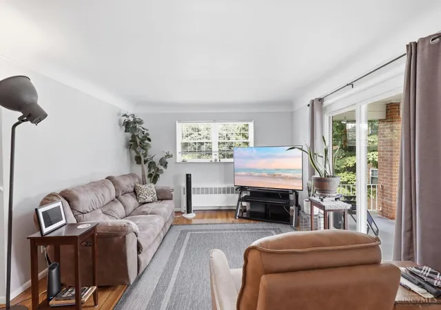 Photo 3 of Condo for sale at 6063 Woodford Ct, Cincinnati, OH 45213 | MLS# 1893109 | Listing updated on 2026-09-29