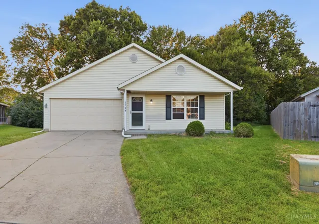 Photo 1 of Single family home for sale at 3725 Lacy Ct, Middletown, OH 45044 | MLS# 1891580 | Listing updated on 2026-10-26