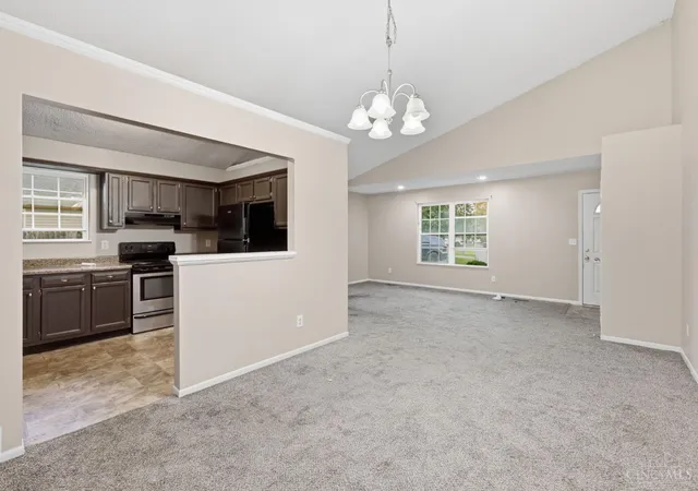 Photo 4 of Single family home for sale at 3725 Lacy Ct, Middletown, OH 45044 | MLS# 1891580 | Listing updated on 2026-10-26