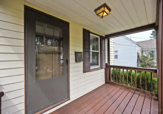 Photo 4 of Sale Pending at 6664 Foster Ave, Anderson Twp, OH 45230 | MLS# 1892997 | Listing updated on 2026-09-27