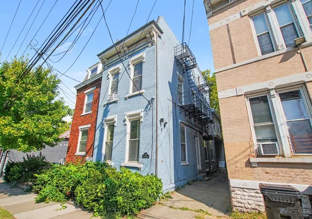 Photo 1 of House for sale at 256 Warner St, Cincinnati, OH 45219 | MLS# 1893116 | Listing updated on 2026-09-09