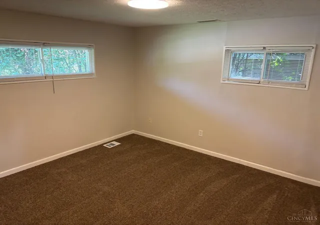Photo 2 of Single family home for sale at 8636 Bobolink, Springfield Twp., OH 45231 | MLS# 1893362 | Listing updated on 2026-09-10