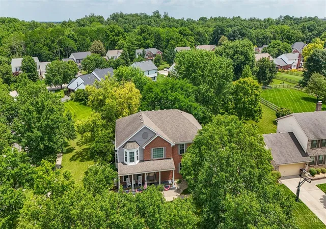 Photo 2 of Single family home for sale at 9142 Knightsridge Ln, Mason, OH 45040 | MLS# 1893376 | Listing updated on 2026-09-09