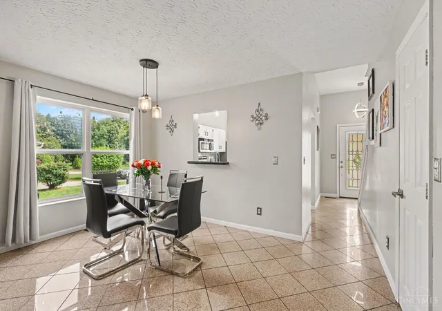 Photo 3 of Single family home for sale at 3927 Little Crk Dr, Batavia Twp, OH 45102 | MLS# 1893345 | Listing updated on 2026-09-10