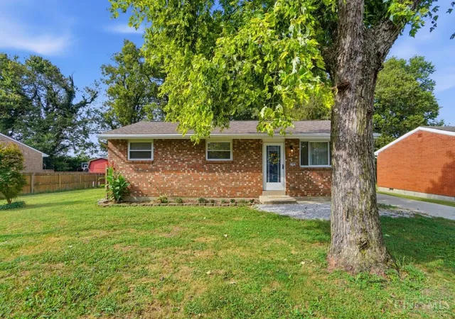 Photo 3 of Single family home for sale at 2183 Thrush Ave, Ross Twp, OH 45014 | MLS# 1893280 | Listing updated on 2026-09-15