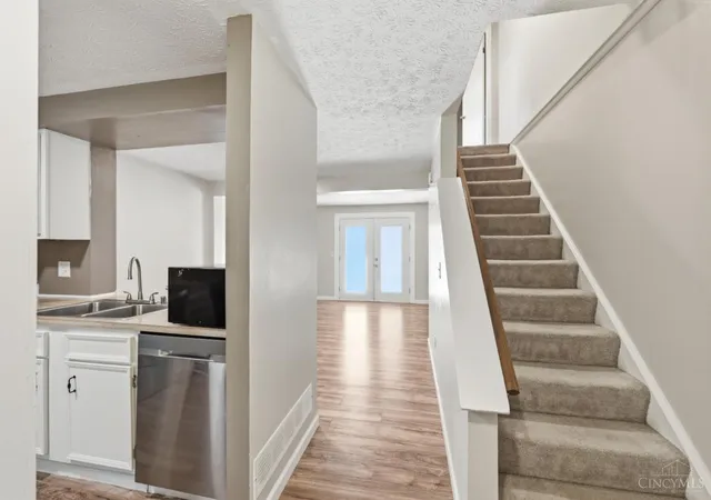 Photo 3 of Townhouse for sale at 3347 Huntsman Tr, Pierce Twp, OH 45102 | MLS# 1892726 | Listing updated on 2026-09-10