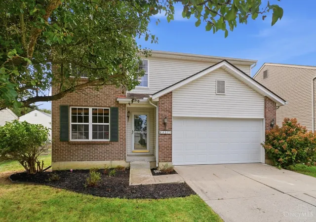 Single family home for sale at 8427 Gettysburg Ln, Hamilton Twp, OH 45039 | MLS# 1892266