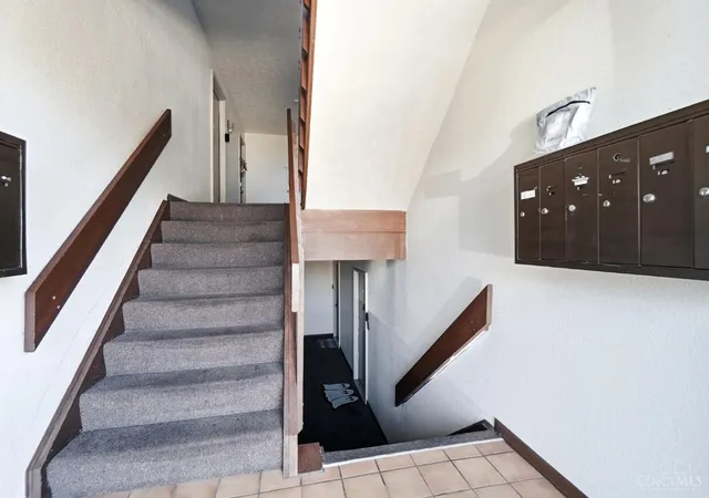 Listing Photo 3 - Condo for sale in building located at 2057 Woodtrail Dr, Fairfield, OH 45014 - Unit #86