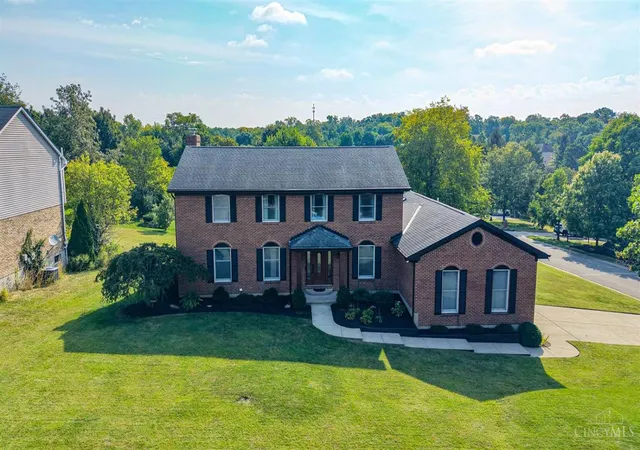 Photo 2 of Single family home for sale at 5640 Sage Meadow Ct, West Chester, OH 45069 | MLS# 1893141 | Listing updated on 2026-09-11