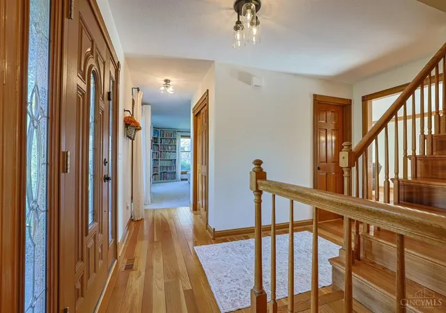 Photo 4 of Sale Pending at 5640 Sage Meadow Ct, West Chester, OH 45069 | MLS# 1893141 | Listing updated on 2026-10-01