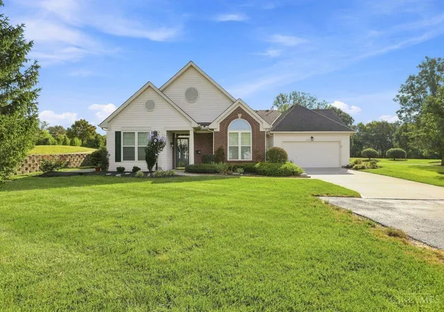 Photo 1 of Condo for sale at 2850 Ashton Cir, Fairfield Twp, OH 45011 | MLS# 1893281 | Listing updated on 2026-09-12