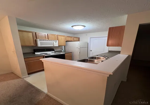 Photo 2 of Condo for sale at 3414 N Bend Rd #4, Green Twp, OH 45239 | MLS# 1893438 | Listing updated on 2026-09-11
