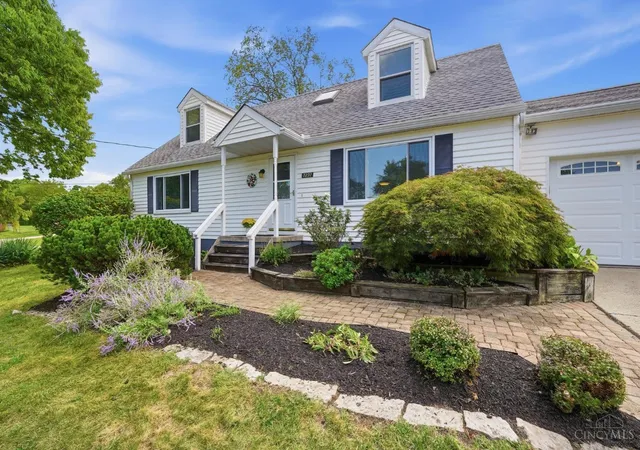 Photo 2 of Single family home for sale at 7297 Birchwood Dr, West Chester, OH 45069 | MLS# 1893406 | Listing updated on 2026-09-11