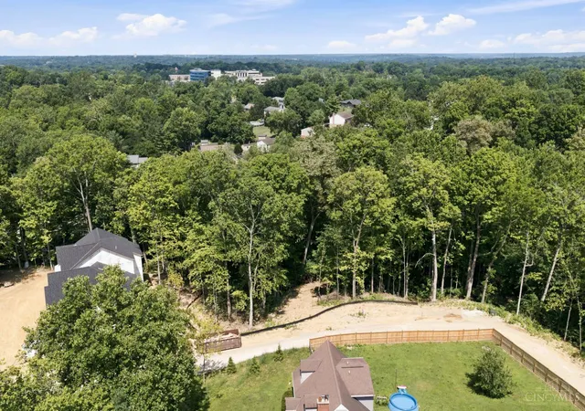 Photo 1 of Sale Pending at 1767 Robinwood Ln, Anderson Twp, OH 45255 | MLS# 1893294 | Listing updated on 2026-09-13