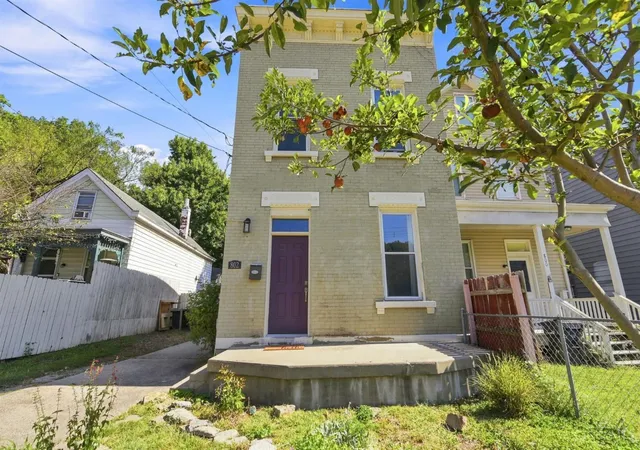 Photo 2 of Single family home for sale at 802 Delhi Ave, Cincinnati, OH 45204 | MLS# 1893314 | Listing updated on 2026-09-11