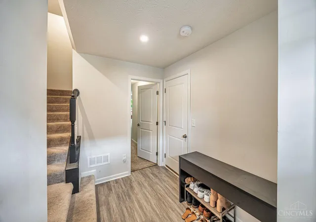 Photo 4 of Townhouse for sale at 822 Blackcomb Dr, Union Twp, OH 45244 | MLS# 1893449 | Listing updated on 2026-09-15