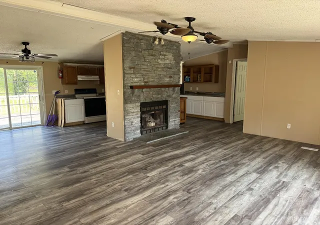 Photo 4 of Single family home for sale at 4225 E Miami River Rd, Miami Twp, OH 45002 | MLS# 1892623 | Listing updated on 2026-09-14