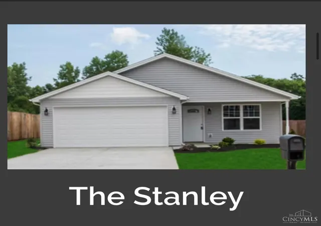 Photo 8 of Single family home for sale at 126 Arthur Ave, Carlisle, OH 45005 | MLS# 1893458 | Listing updated on 2026-09-10