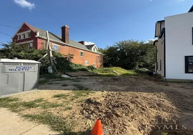 Land for sale at 1639 Clayton St, Cincinnati, OH 45206 | MLS# 1893336