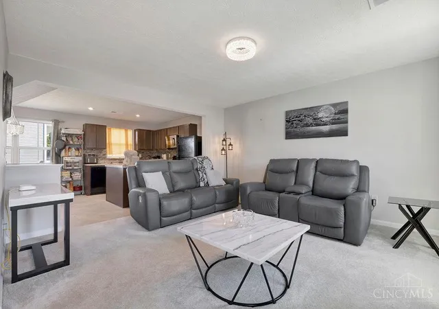 Photo 2 of Single family home for sale at 3418 Grovewood Dr, Colerain Twp, OH 45251 | MLS# 1892652 | Listing updated on 2026-09-11