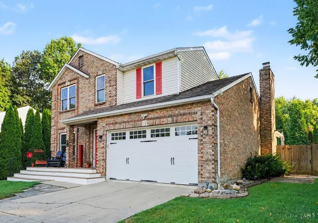 Photo 3 of Sale Pending at 693 Mockingbird Ln, Union Twp, OH 45244 | MLS# 1893455 | Listing updated on 2026-10-10
