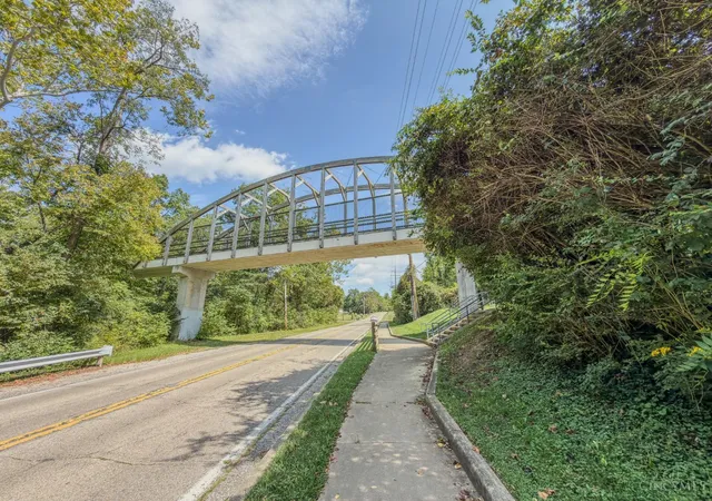 Photo 59 of Sale Pending at 2447 Anderson Manor Ct, Anderson Twp, OH 45244 | MLS# 1893221 | Listing updated on 2026-09-13