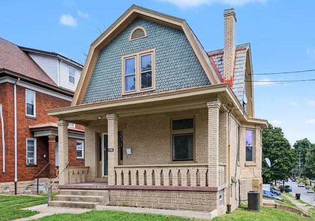 Photo 1 of Single family home for sale at 1000 Overlook Ave, Cincinnati, OH 45238 | MLS# 1893290 | Listing updated on 2026-09-11