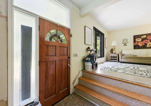Photo 3 of Single family home for sale at 1769 Acreview Dr, Springfield Twp., OH 45240 | MLS# 1892759 | Listing updated on 2026-09-10