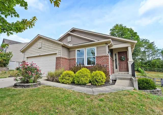 Single family home for sale at 130 Regatta Dr, New Richmond, OH 45157 | MLS# 1893394