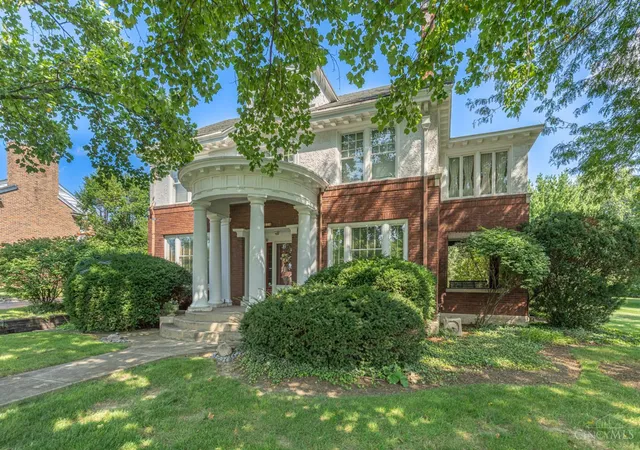 Photo 2 of Single family home for sale at 401 The Alameda, Middletown, OH 45044 | MLS# 1893416 | Listing updated on 2026-09-10