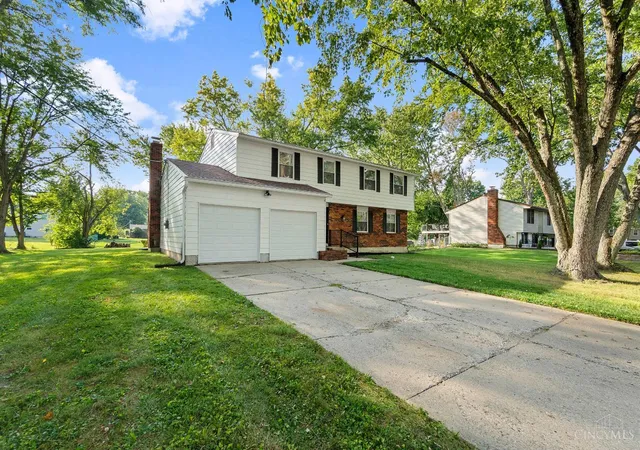 Photo 3 of Sale Pending at 5757 Lynne Clara Dr, Miami Twp, OH 45150 | MLS# 1892824 | Listing updated on 2026-09-21