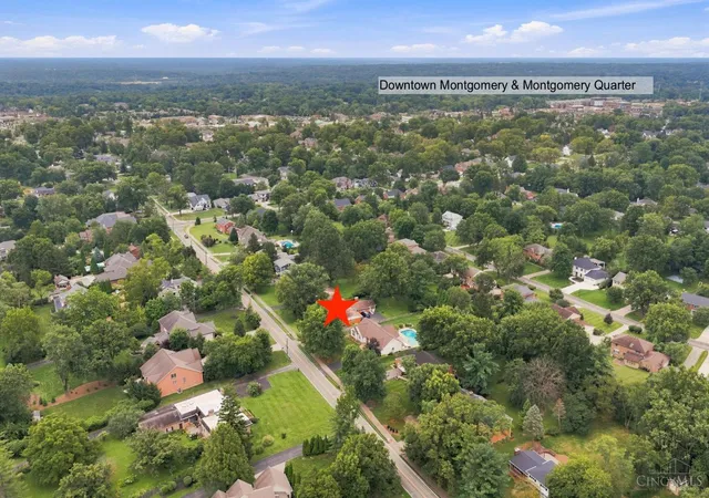 Photo 2 of Sale Pending at 9871 Zig Zag Rd, Montgomery, OH 45242 | MLS# 1893393 | Listing updated on 2026-09-17