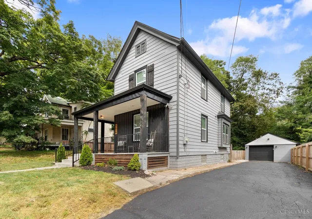 Photo 2 of Single family home for sale at 4610 Winona Ter, Cincinnati, OH 45227 | MLS# 1893235 | Listing updated on 2026-09-24