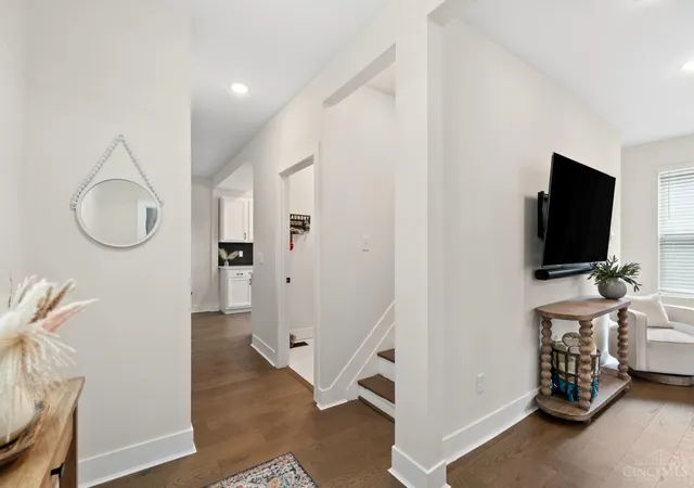 Photo 4 of Single family home for sale at 4610 Winona Ter, Cincinnati, OH 45227 | MLS# 1893235 | Listing updated on 2026-09-24