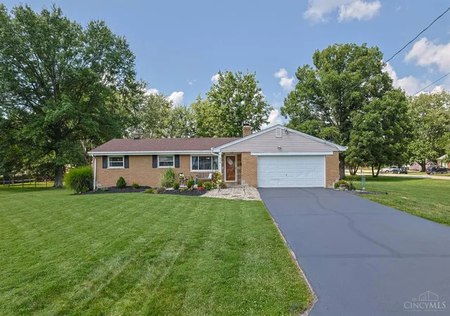 Single family home for sale at 314 S Broadway St, Williamsburg, OH 45176 | MLS# 1893544