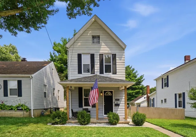 Photo 2 of Single family home for sale at 212 N Washington St, Harrison, OH 45030 | MLS# 1893473 | Listing updated on 2026-09-11