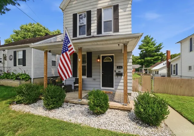 Photo 4 of Single family home for sale at 212 N Washington St, Harrison, OH 45030 | MLS# 1893473 | Listing updated on 2026-09-11