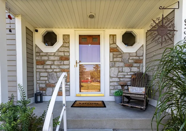 Photo 2 of Single family home for sale at 932 Tarragon Ln, Miami Twp, OH 45150 | MLS# 1893558 | Listing updated on 2026-09-10