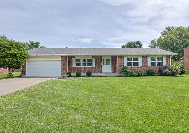 Single family home for sale at 3692 Crestview Ave, Clearcreek Twp., OH 45036 | MLS# 1893550