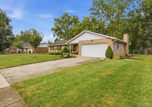 Photo 2 of Sale Pending at 5303 W Dalton, Fairfield, OH 45014 | MLS# 1893437 | Listing updated on 2026-09-12