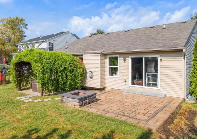 Photo 3 of Sale Pending at 4965 Chandler Xing, Liberty Twp, OH 45044 | MLS# 1893073 | Listing updated on 2026-10-04