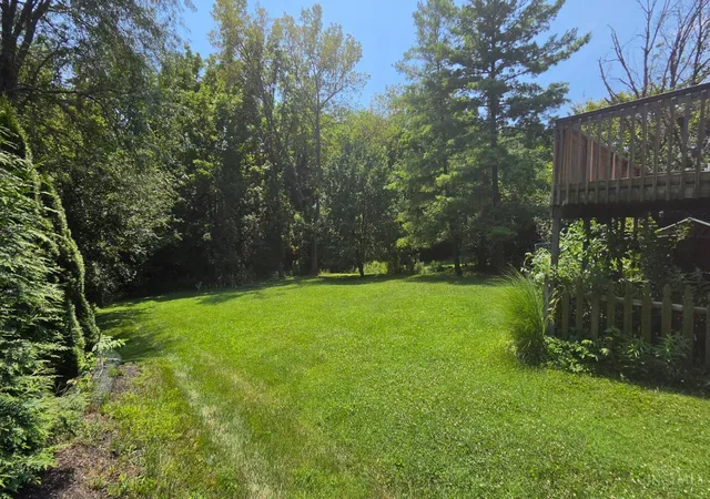 Photo 3 of Sale Pending at 3875 Ridgedale Dr, Green Twp, OH 45247 | MLS# 1893583 | Listing updated on 2026-09-11