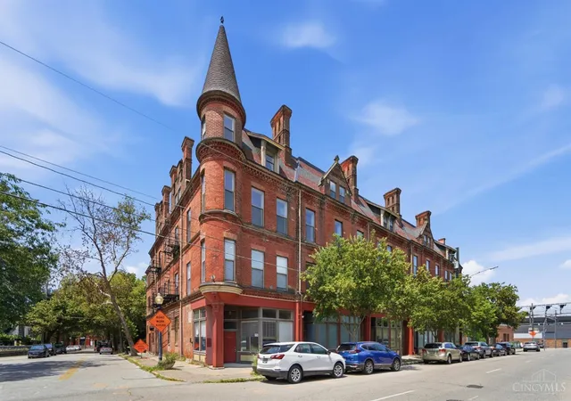 Photo 3 of Condo for sale at 1215 Central Ave, Cincinnati, OH 45214 | MLS# 1893591 | Listing updated on 2026-09-11