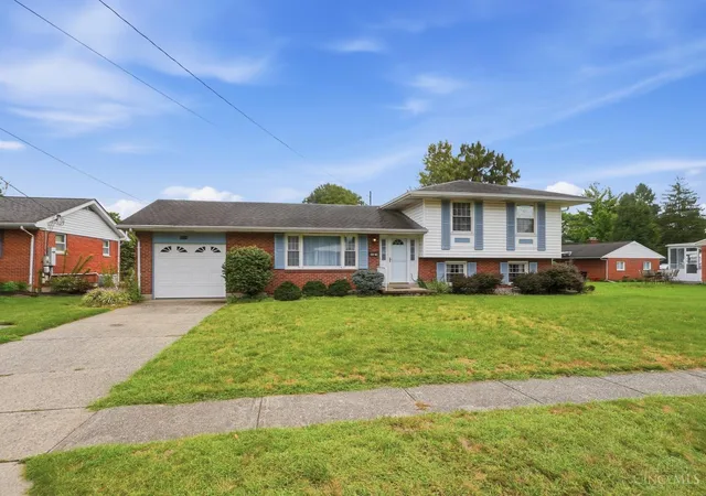 Photo 2 of Sale Pending at 4578 Cavalier Ct, Fairfield, OH 45014 | MLS# 1892773 | Listing updated on 2026-10-06