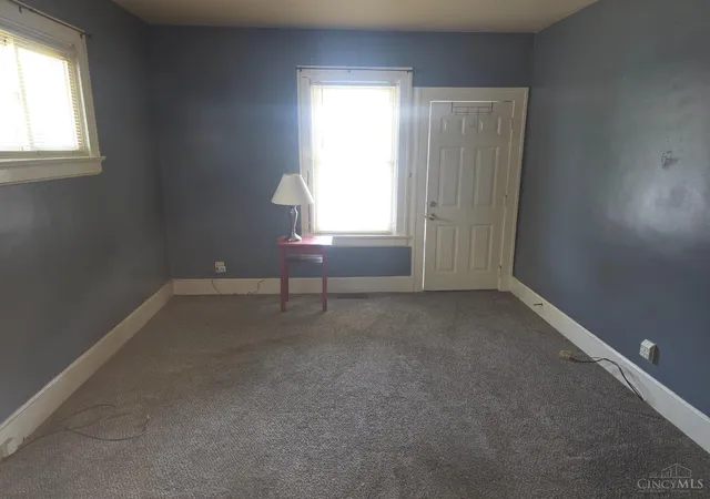 Photo 3 of Single family home for sale at 3201 Benninghofen Ave, Hamilton, OH 45015 | MLS# 1893420 | Listing updated on 2026-09-11